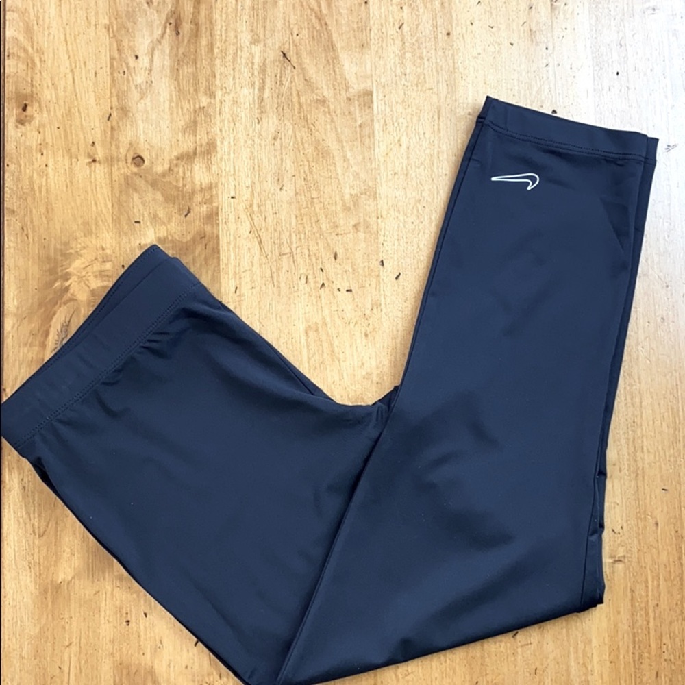 Nike golf leggings cropped length size medium